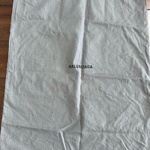 Balenciaga Grey Drawstring
Dust Bag